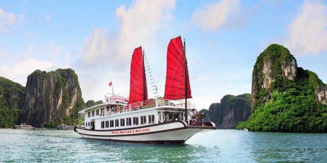 Moonlight Hotel Ha Long Exterior photo