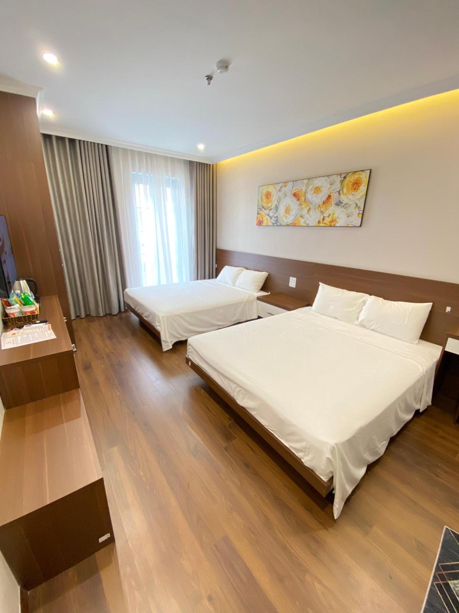 Moonlight Hotel Ha Long Exterior photo